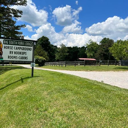 Jamestown Big South Fork Lodge المظهر الخارجي الصورة